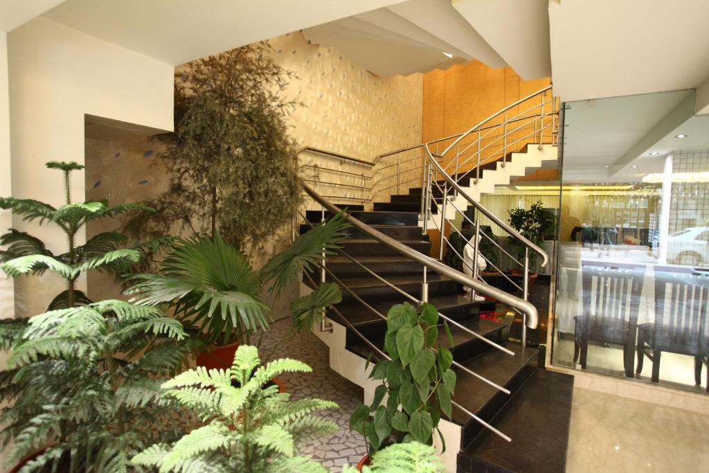 Mayur Hotel New Delhi Exteriör bild