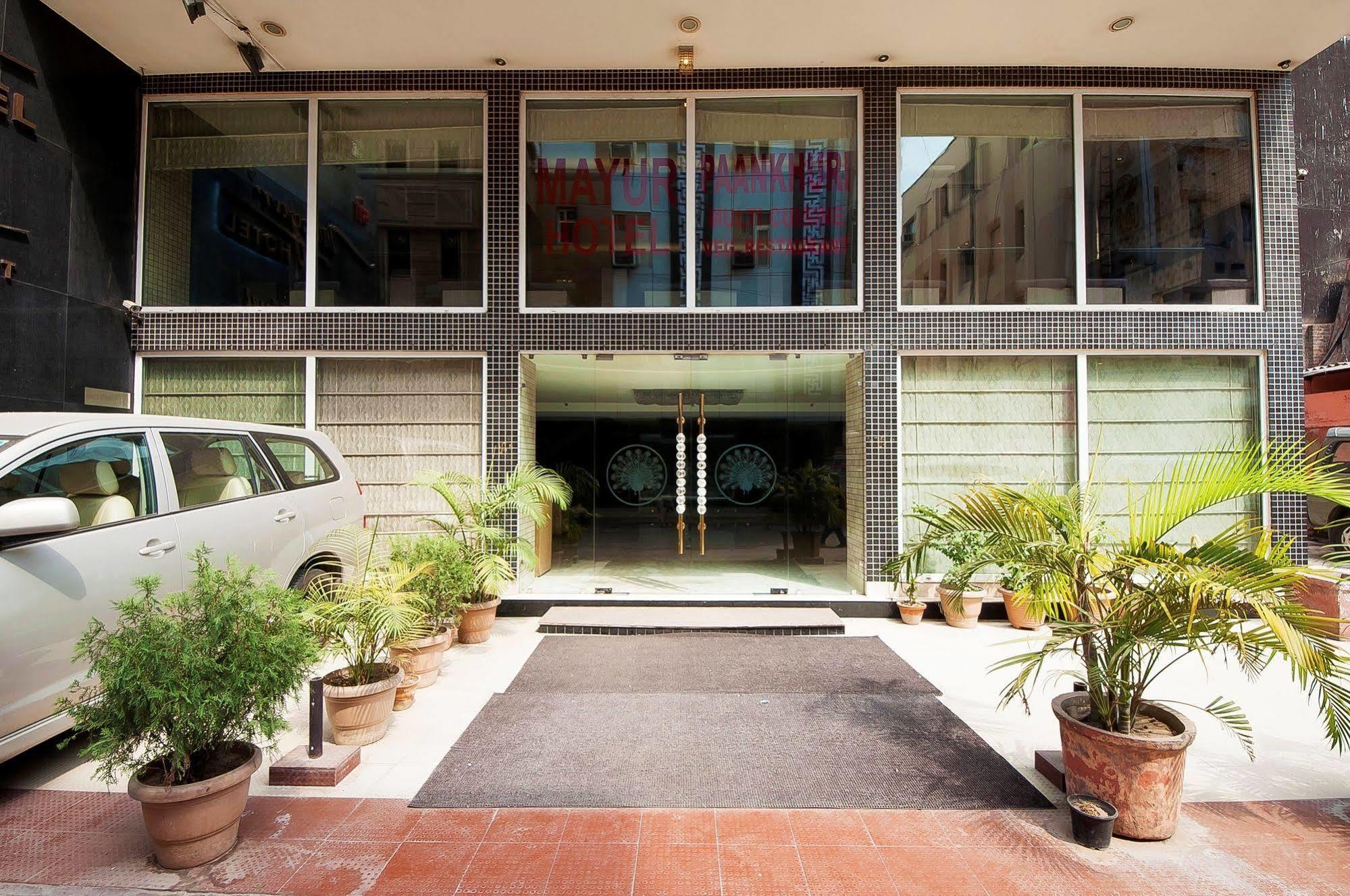 Mayur Hotel New Delhi Exteriör bild